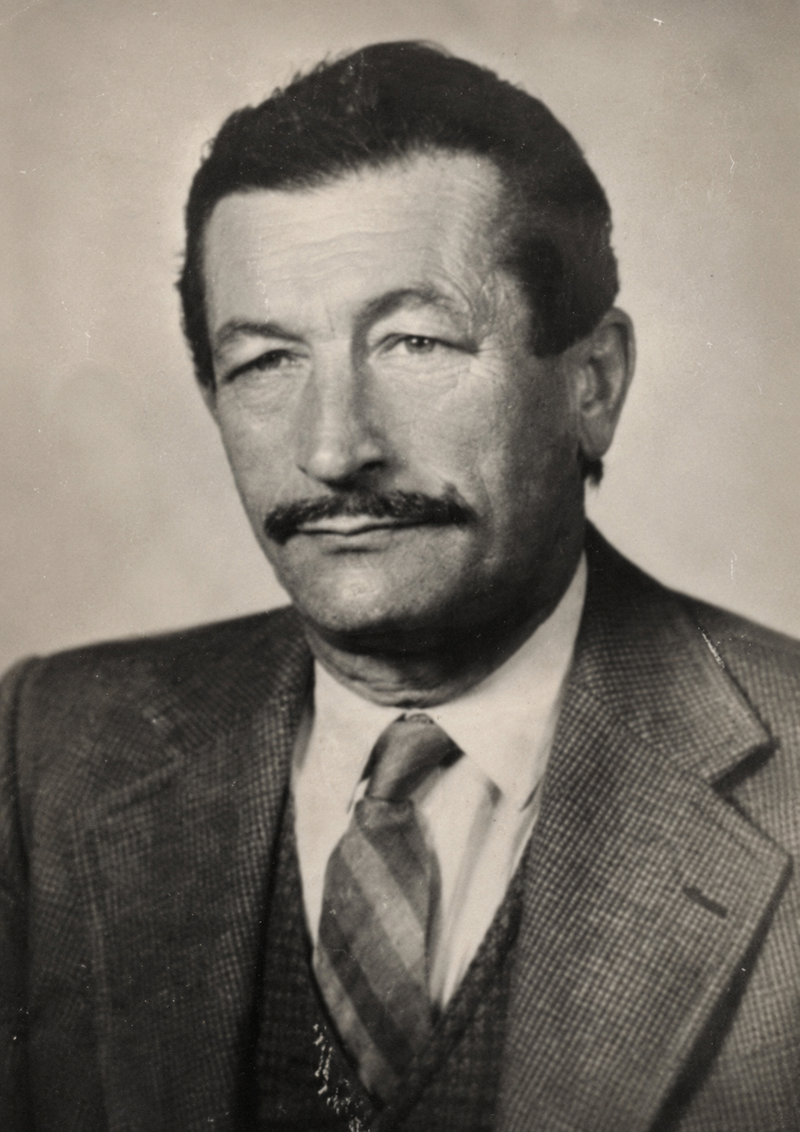Mr. Elie Mekanna